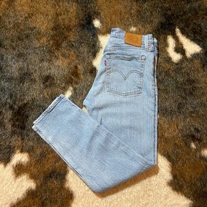 Levi’s Wedgie Fit Jeans